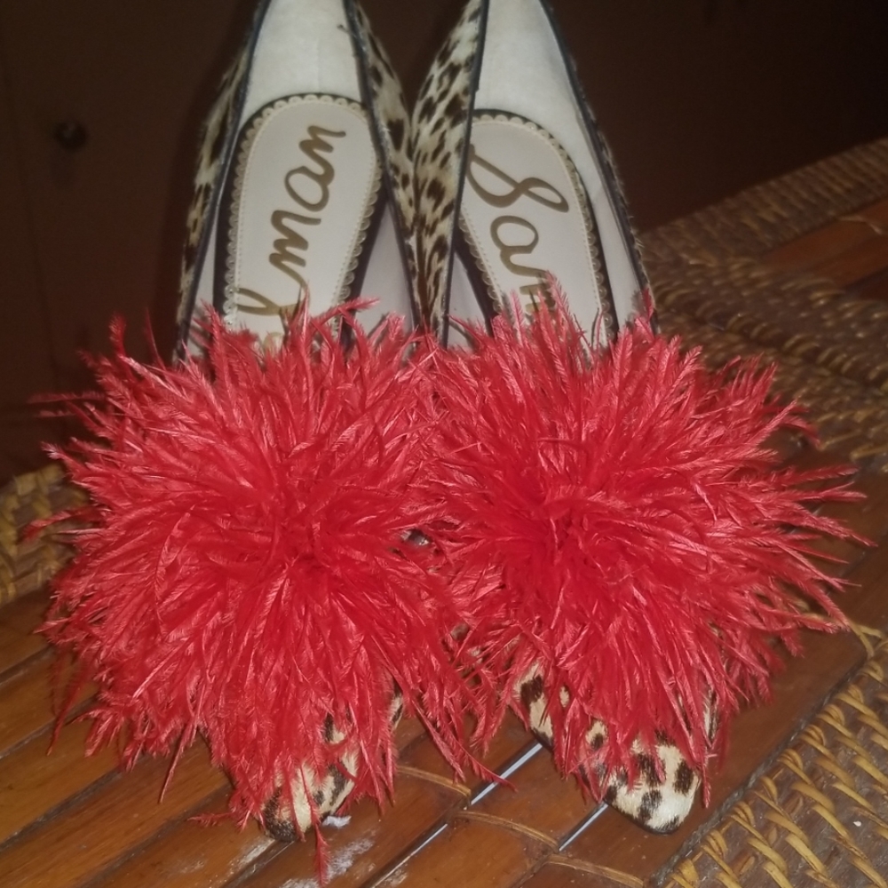 Sexy Sam Elderman Pom Pom Haide Heels